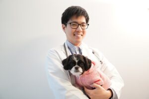 Dr. Kevin Yun